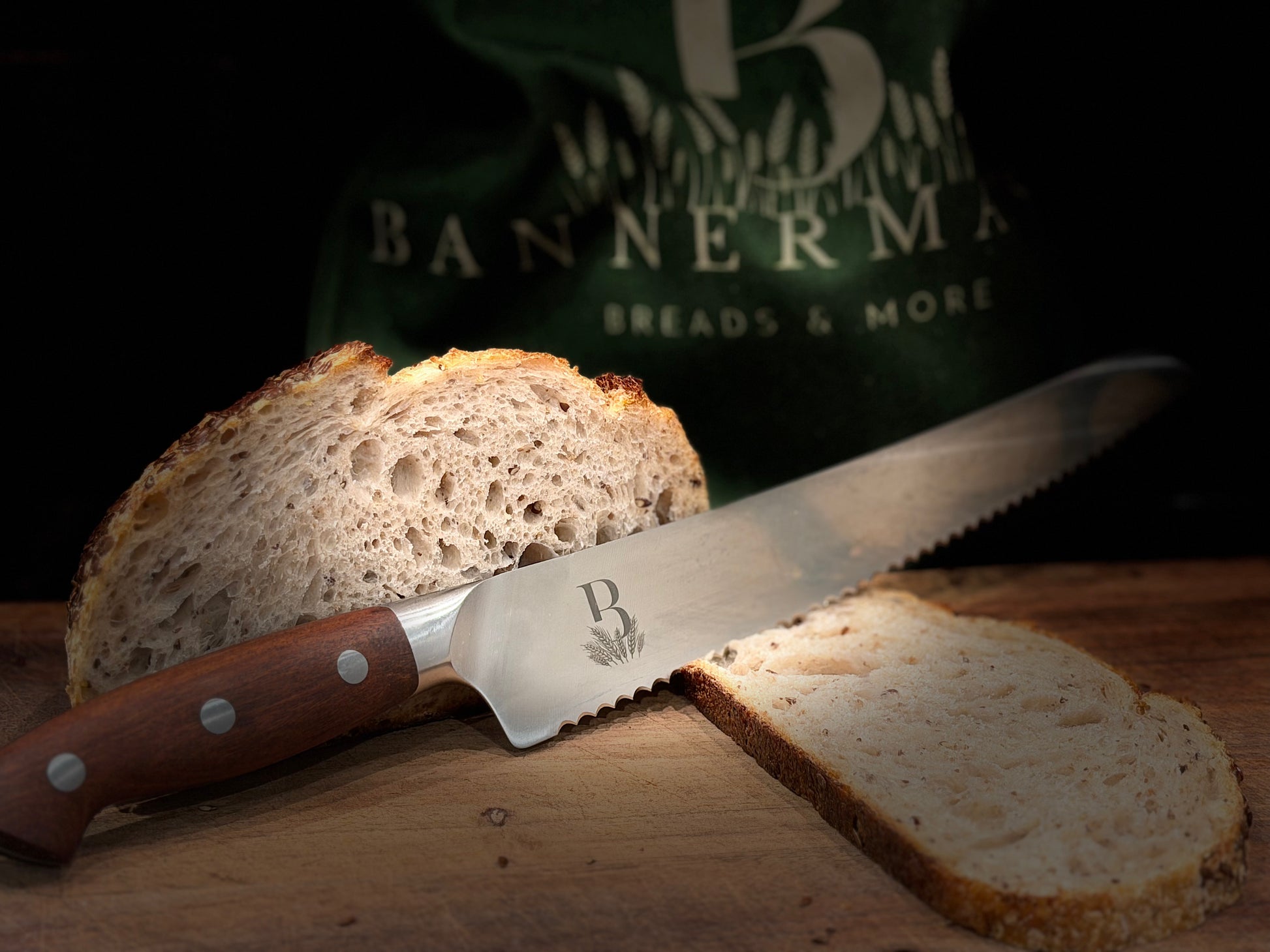 Bannerman's Premium Bread Knife – 10" / 25.4cm German Stainless Steel